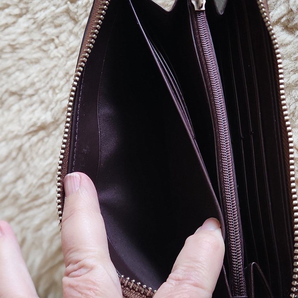 Gorgeous Coach 3/4 Zippered Signature Star Leather Long Wallet ⭐️🤎 - Picture 13 of 16